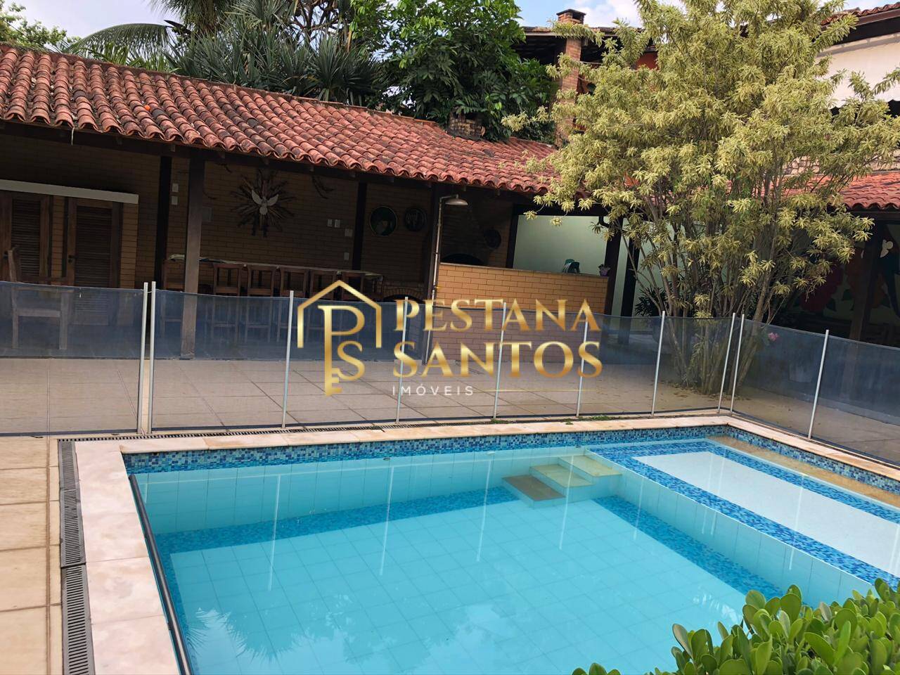 Casa, 3 quartos, 486 m² - Foto 1