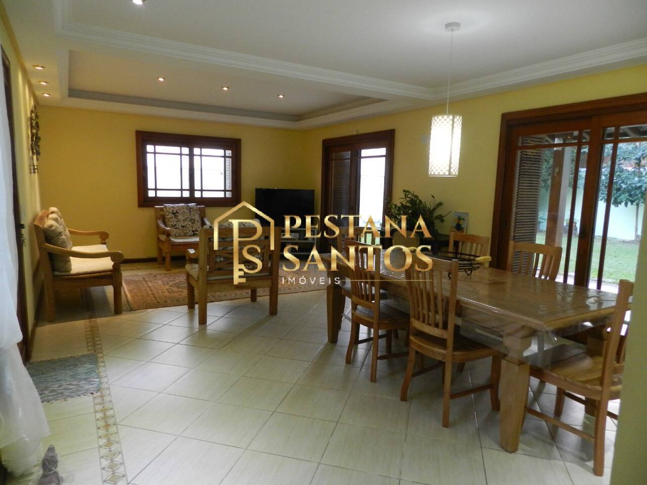 Casa, 5 quartos, 246 m² - Foto 2